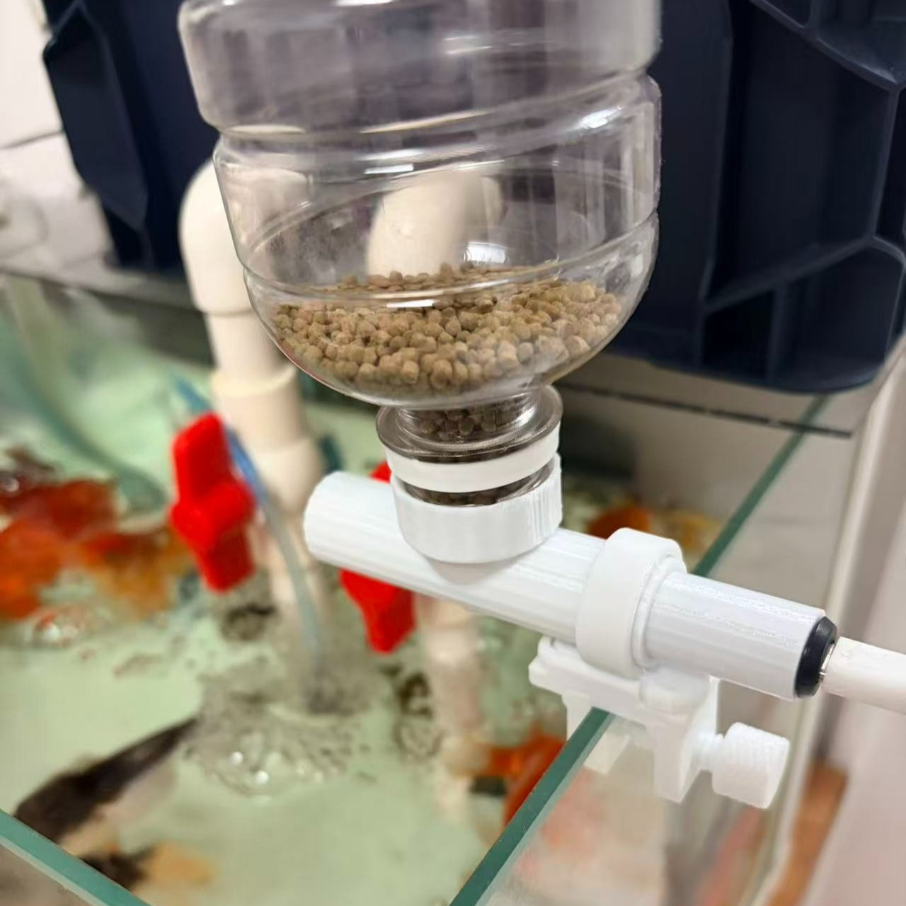 Fish tank feeder Mobile phone  - Aquarium Fish Feeder のレビューと価格